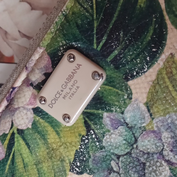 Dolce Gabbana floral print wallet - Picture 2 of 16